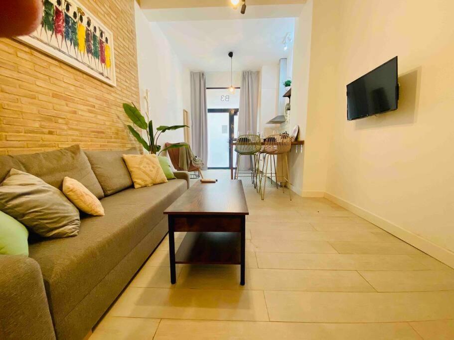 Beautiful Loft In The Heart Of Ruzafa, Soho Apartment Valencia Bagian luar foto