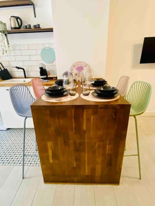 Beautiful Loft In The Heart Of Ruzafa, Soho Apartment Valencia Bagian luar foto